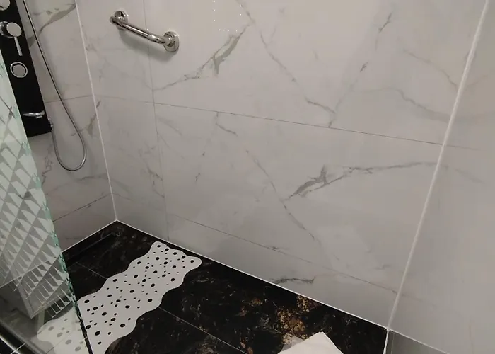 公寓 Tudor 艾福雷诺德